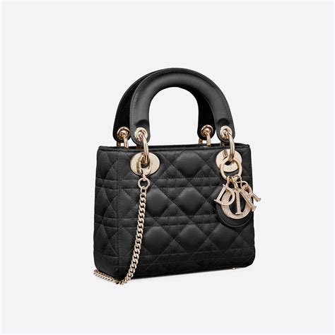 lady dior çanta fiyat|christian dior çanta.